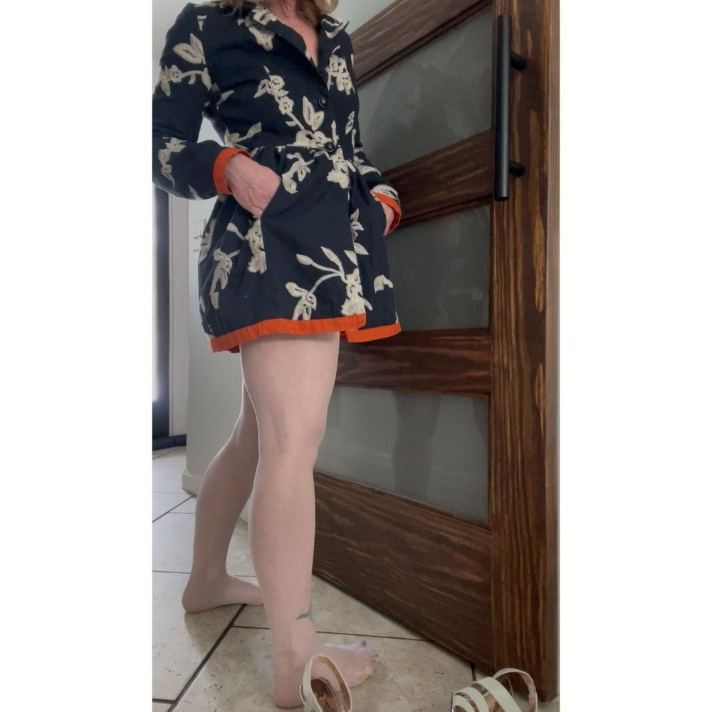 Freeway Floral Embroidered Baby Doll Jacket, Navy With Orange Trim Size Small - Picture 14 of 15